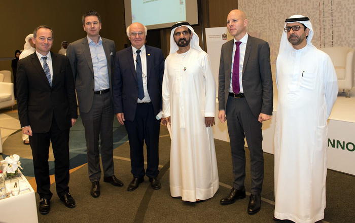 Martin Herrenknecht (third from left) and Andreas Klasen (second from right) during Innovation Week in Dubai.